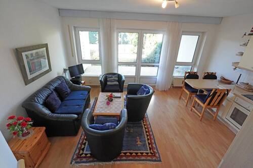 Wohn- Essbereich mit Terrassenzugang - 