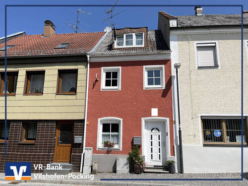 Titelbild - CHARMANTES REIHENHAUS IN UNMITTELBARER NÄHE ZUM MARKTPLATZ!
