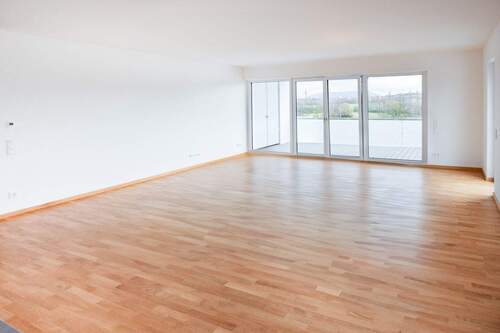 Wohnzimmer Ansicht 2 - 3 Zimmer Etagenwohnung in Kitzingen