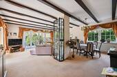 Salon - 