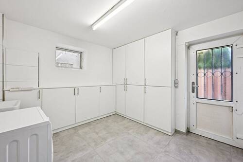 Waschküche - 5 Zimmer Einfamilienhaus in Berlin