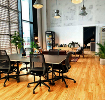 Hamburg Hafencity: Flexibler Coworking-Schreibtisch mit Top-Ausstattung