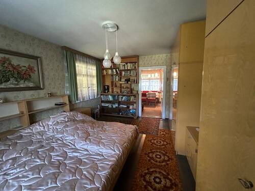 Schlafzimmer EG 1 - 