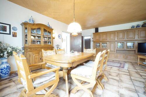 Wohn- und Esszimmer - 