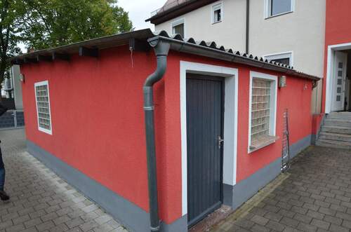 Garage - 