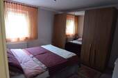 1.OG Schlafzimmer - 