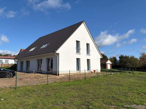 Haus Ansicht andere Giebelseite - Neubau - sofort bezugsfertig! - 419.900,00 EUR Kaufpreis, ca.  115,40 m² Wohnfläche