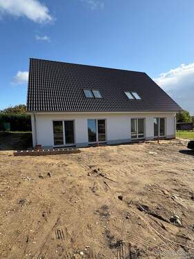 Haus Terrasse - 4 Zimmer Doppelhaushälfte in Lehmkuhlen / Falkendorf