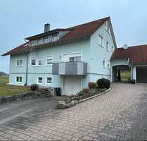 Idyllisch Wohnen im Grünen - großzügige 5-Zimmer-Dachgeschosswohnung - Schopfloch Köhlau