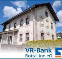 Zuhause ankommen: Einladendes Landhaus mit zwei Wohneinheiten - Ihr Rückzugsort im Grünen - Gangkofen