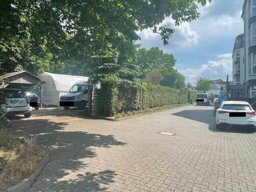 Zufahrt Grundstück und Blickrichtung Töpferstraße - Grundstück in Uetersen zum Kaufen