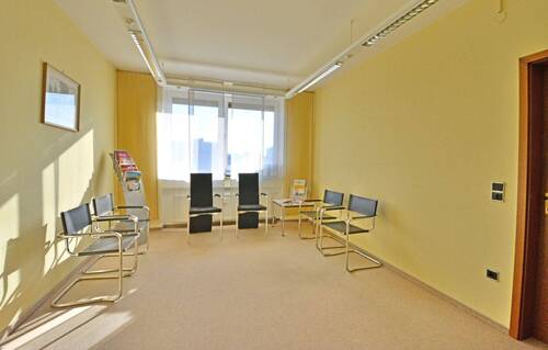 Wartezimmer - 