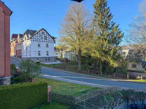Außblick Viehmarkt 15 - 3 Zimmer Etagenwohnung in Lengenfeld