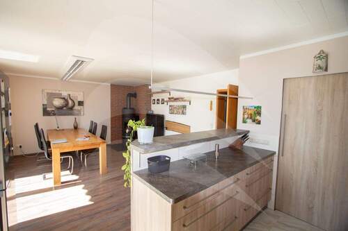 Küche - 5 Zimmer Doppelhaushälfte in Altdorf