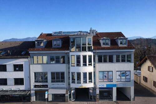 Hausansicht - Attraktive, neuwertige Büroeinheit in zentraler Lage von Penzberg!