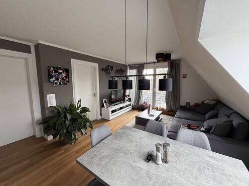 Wohnzimmer - 3 Zimmer Etagenwohnung zur Miete in Bielefeld / Schildesche