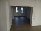 Durchgang nach hinten - 