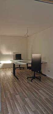 Bild 1 - Arbeitsplätze in klimatisiertem Büro mit Innenhof - All-in-Miete