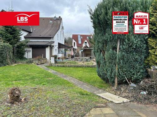 Gartenansicht - EFH mit großem Grundstück und 3 Garagen in der Aplerbecker-Mark