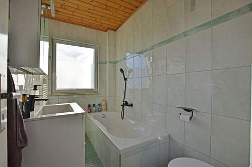 25-5512 - EG Bad - 6 Zimmer Einfamilienhaus in Hessisch Lichtenau / Fürstenhagen