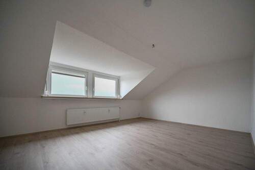 Wohnzimmer - 3 Zimmer Etagenwohnung in Hattingen