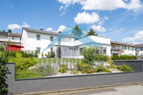 Außenansicht - Modernes und großzügiges Einfamilienhaus mit Wintergarten, Dachterrasse und Garage in Ahnatal!