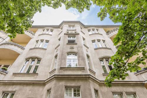 Hausansicht - 5 Zimmer Büro zum Kaufen in Berlin