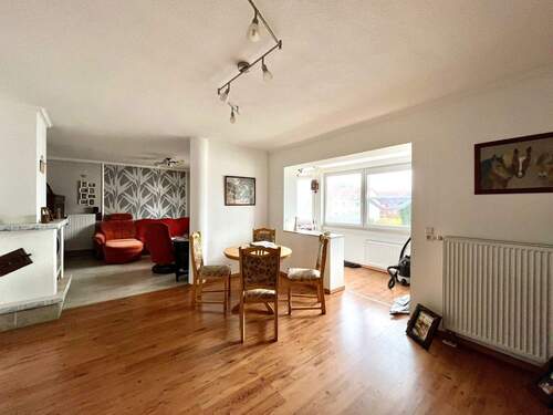 Wohn- und Essbereich - +ab sofort+ 2,5 RWhg in ruhiger Lage mit Garten zu vermieten