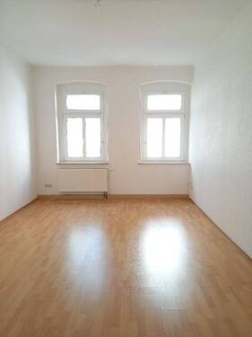 Wohnen - Etagenwohnung mit 54,80 m&sup2; in Riesa zur Miete