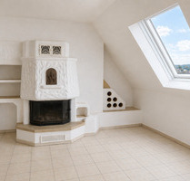 Lichtdurchflutete Dachgeschosswohnung mit Kamin, Loggia und TG-Stellplatz - Pleinfeld