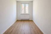 Arbeits,- Hobby- oder Kinderzimmer - 3 Zimmer Etagenwohnung in Plauen