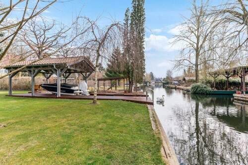 Neu-Venedig - *Wohnen und Entspannen am Wasser*