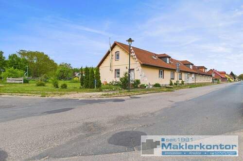 Seitenansicht Straße - 