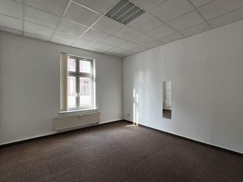5 - Büro mit 177,00 m&sup2; in Ilmenau zur Miete