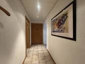 Flur - Etagenwohnung mit 82,60 m² in Essen zum Kaufen