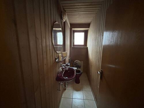 WC - 