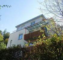 Gut geschnittene Drei-Raum-Wohnung mit offener Küche und separatem TG-Stellplatz - Tübingen Südstadt