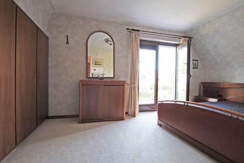 Schlafzimmer mit Balkonzugang - 