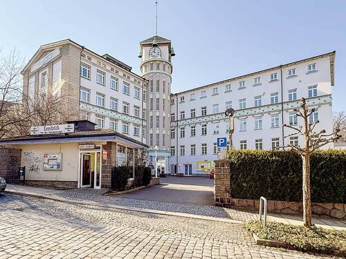 74_01.jpg - AUKTION: Denkmalgeschützte Gewerbeobjekt 'Turmpassage' mit Büros und Ladengeschäften