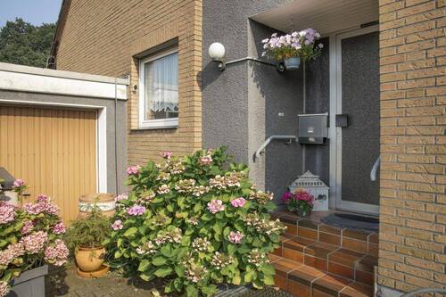 Eingangstür Einliegerwohnung - 