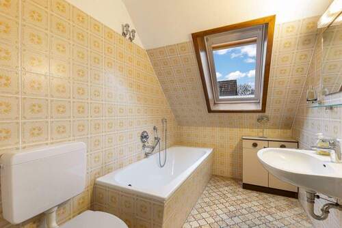 Vollbad 1. Obergeschoss - 