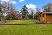 Garten mit Schuppen - 
