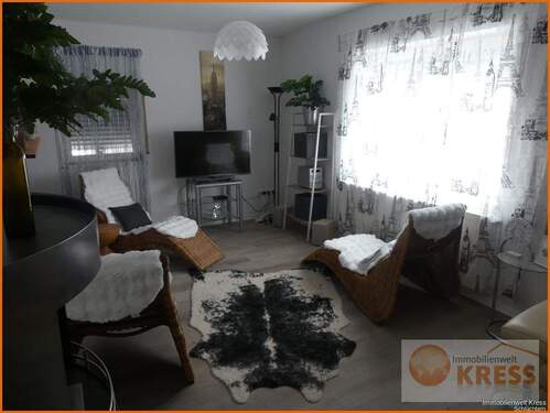 Bild 2 - 8 Zimmer Einfamilienhaus zum Kaufen in Sinntal