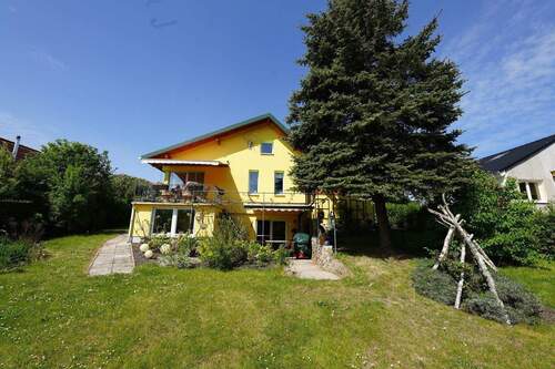 Gartenansicht - Gartentraum und nahe zur Ostsee