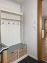 Garderobe vor Wohnungseingang - 