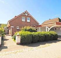 Reserviert - Top gepflegt und ruhig gelegen! EFH mit hübschem Garten und Sauna in Henstedt-Ulzburg