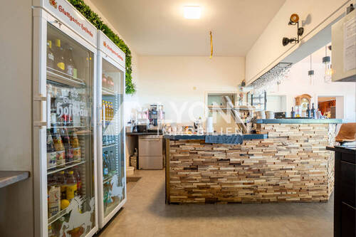 Bar - 