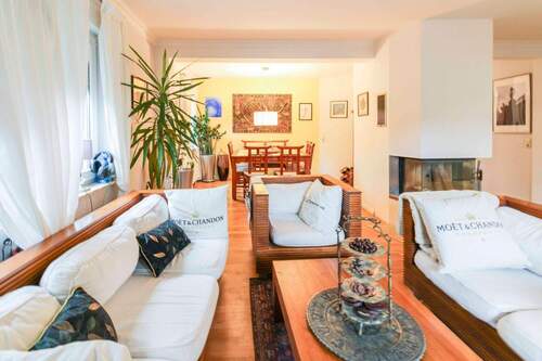 Wohn- und Essbereich - Einfamilienhaus mit 200,00 m&sup2; in Ammelshain zum Kaufen