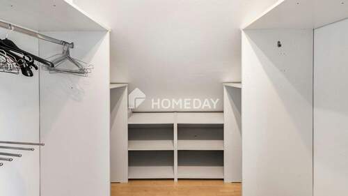 1. OG Ankleidezimmer 2 - 