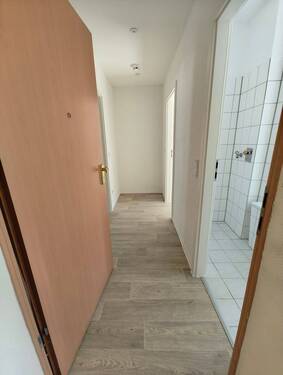 Flurbereich - 2 Zimmer Etagenwohnung zur Miete in Brandenburg an der Havel